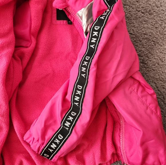 Jacket - Picture 4 of 4